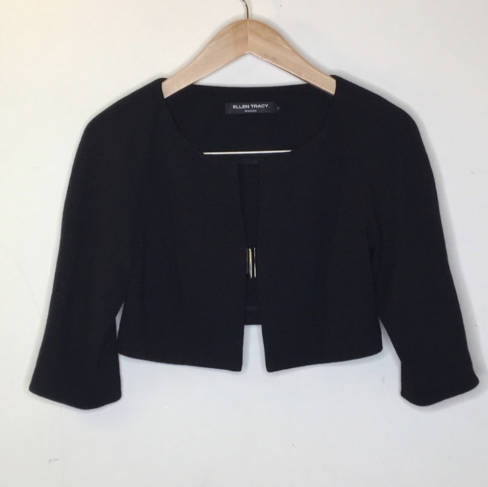 Ellen Tracy Dressey Black Cropped Long Sleeve Blazer Jacket